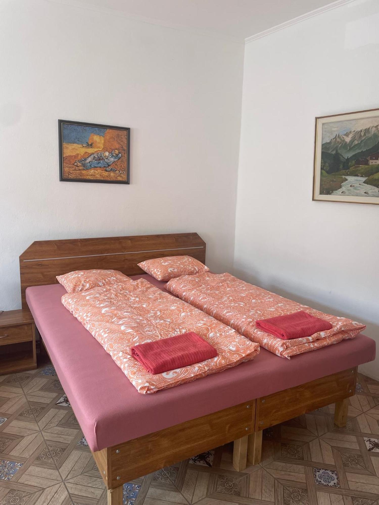 Na Upati Palavy Hotell Horni Vestonice Exteriör bild